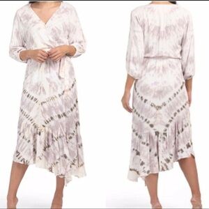 Young fabulous & broke Jillian Vneck tie-dye dress